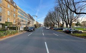 Exklusive Wohnung 104 M2 Direkt Am Rhein 1 Km Von Der Messe
